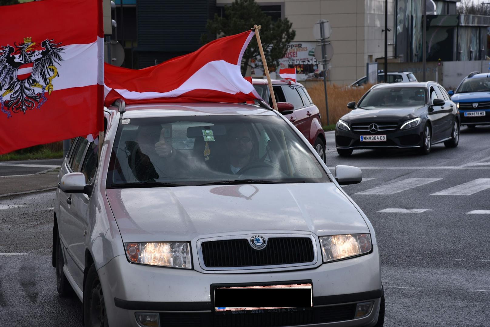 In Niederösterreich fand am Samstag (03.04.2021) eine Auto-Demo statt. 