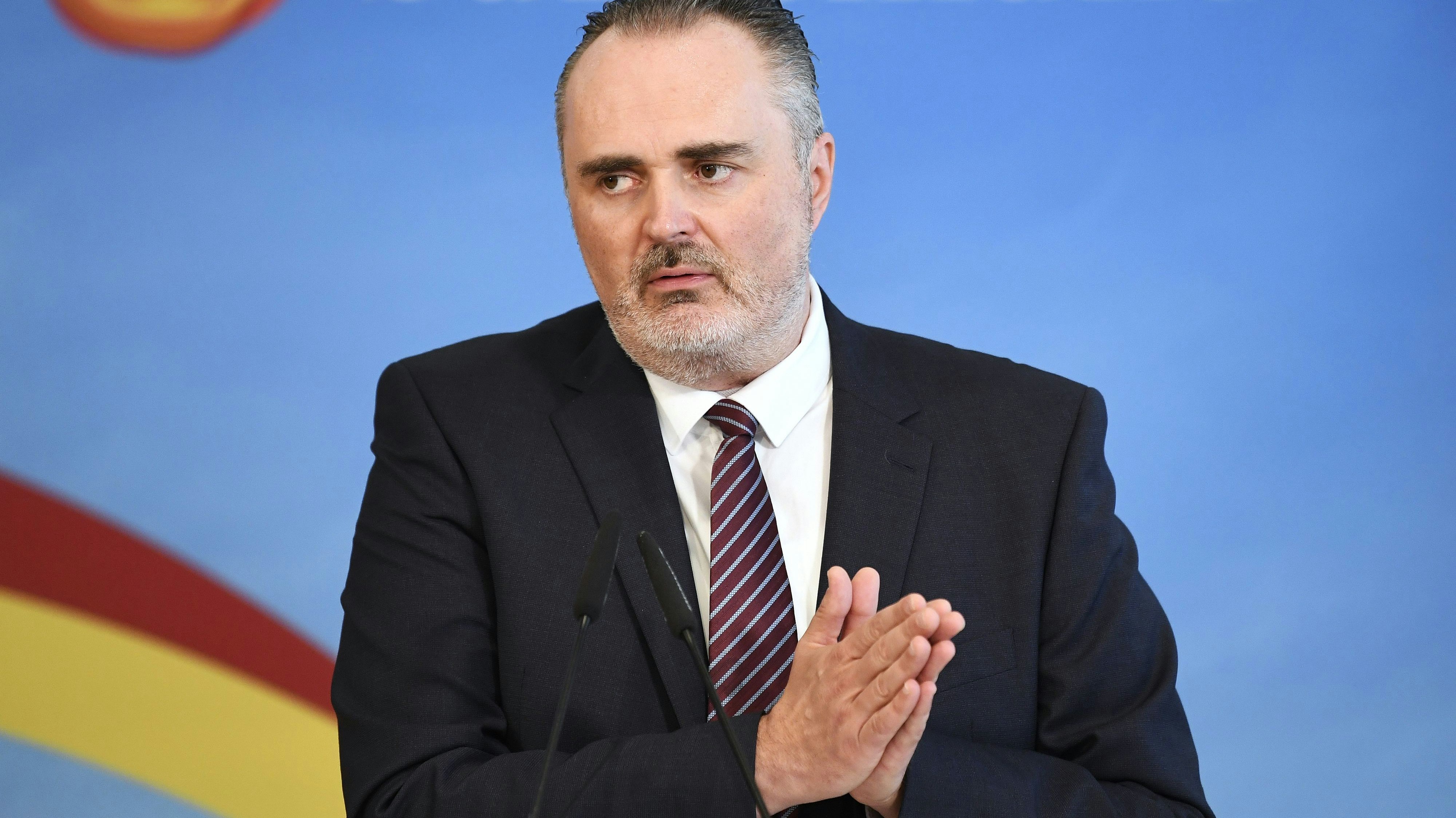 Hans Peter Doskozil setzt sich für einen Mindestlohn ein.