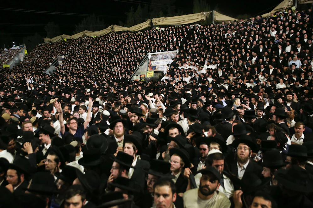 Bei einer Massenpanik an einer jüdischen Pilgerstätte im Norden Israels sind dutzende Menschen ums Leben gekommen.