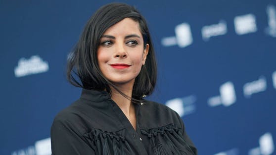 TV-Schauspielerin Collien Ulmen-Fernandes erinnert sich an schwierige "Traumschiff"-Dreharbeiten und unerwartete Herausforderungen.