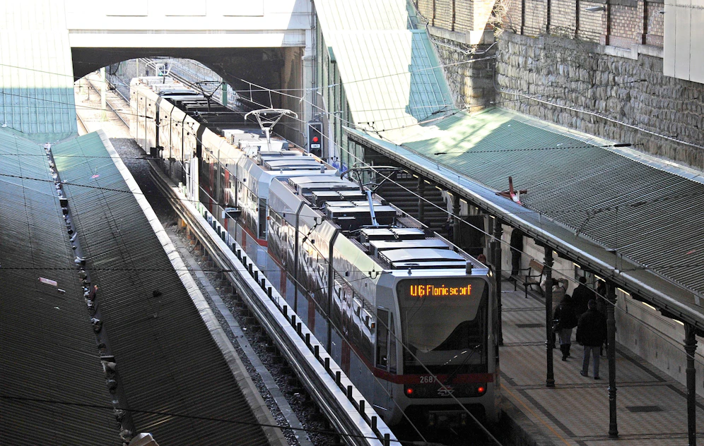 Der mutmaßliche Täter stieg in die U-Bahn, wurde von der Polizei abgefangen.