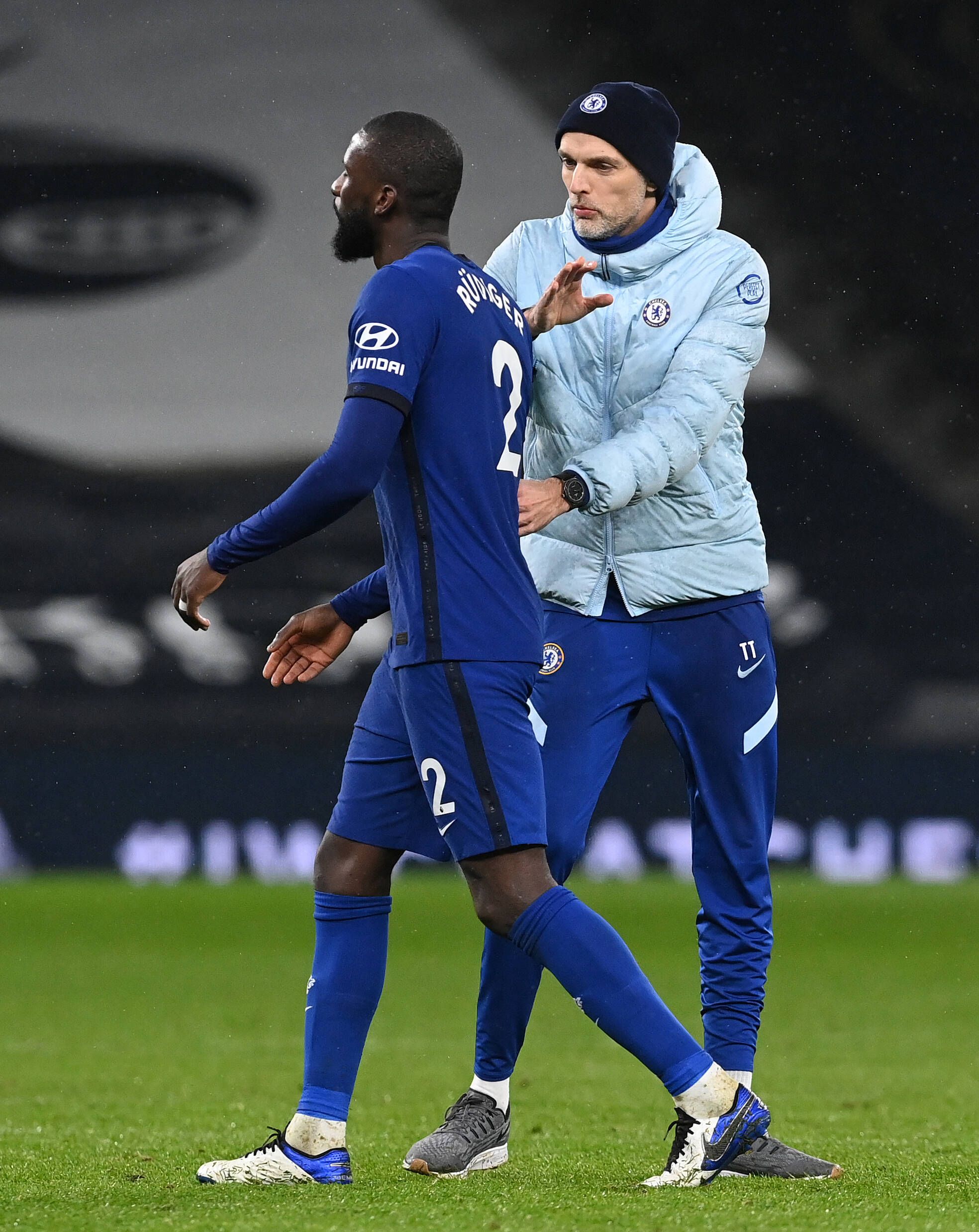 Antonio Rüdiger mit Chelsea-Trainer Thomas Tuchel.