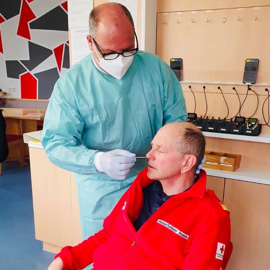SP-Nationalrat Alois Schroll ist ab dieser Woche als Corona-Tester im Einsatz.