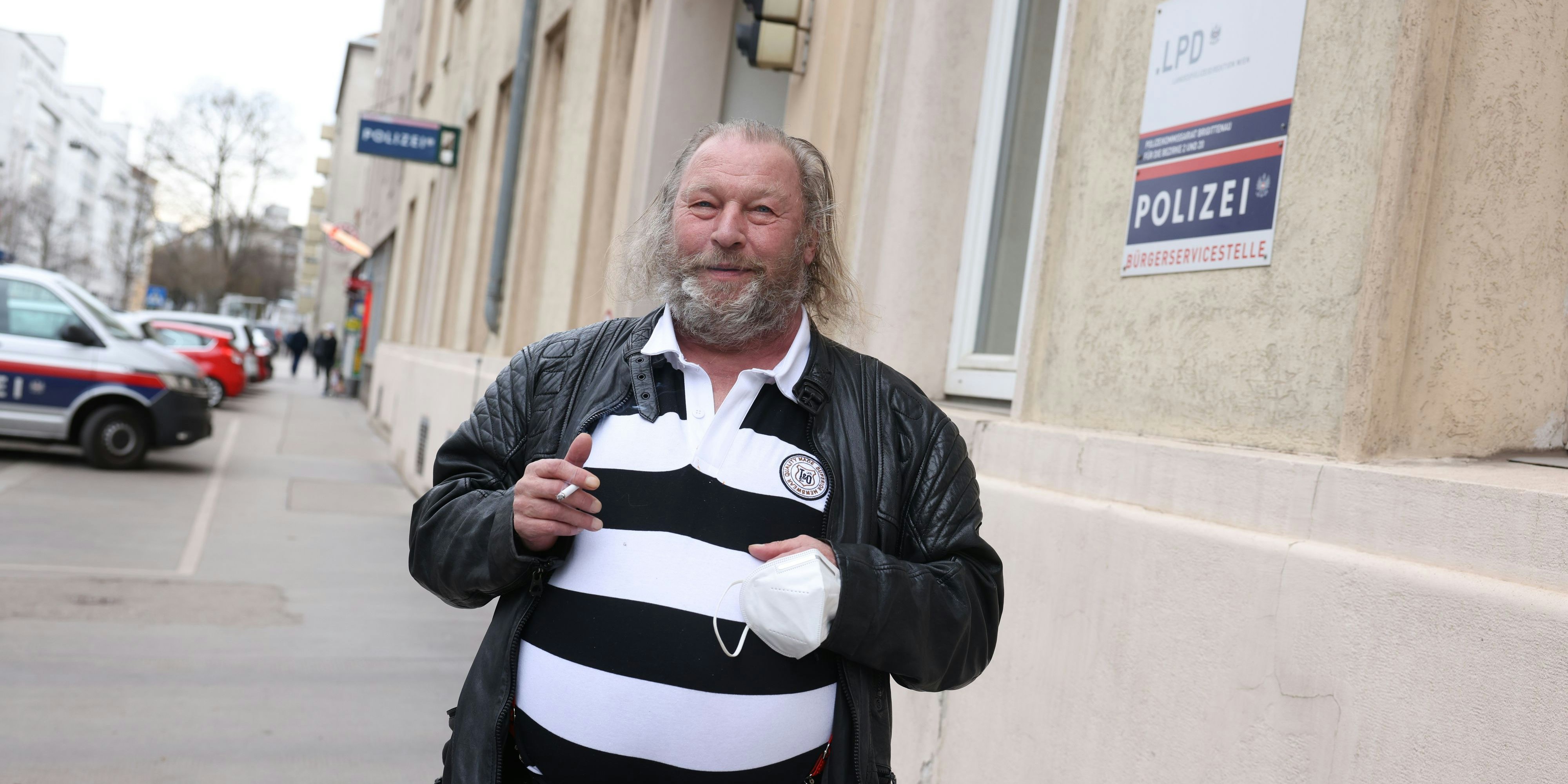 Ärger verraucht nur langsam: Albert K. nach seiner Strafe