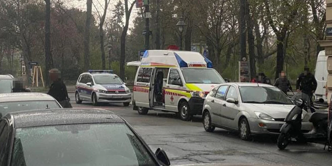Das Rote Kreuz brachte die Frau ins Spital.