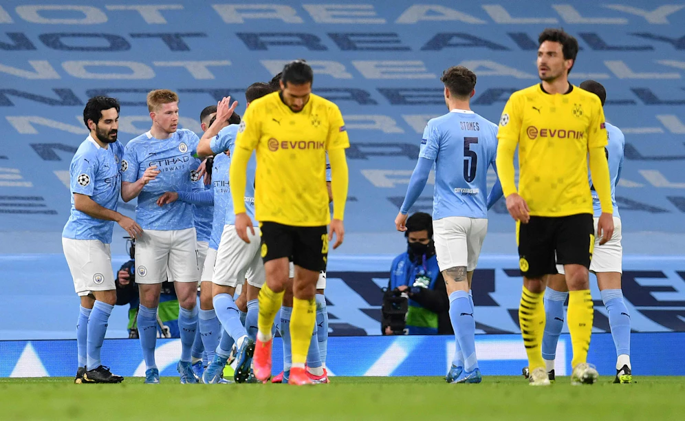 Manchester City legt im Hinspiel vor.