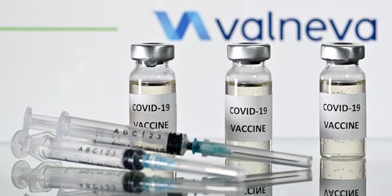 Die ersten Dosen des Corona-Impfstoffs des französisch-österreichischen Biotechunternehmens Valneva sind noch diese Woche in Österreich erhältlich.