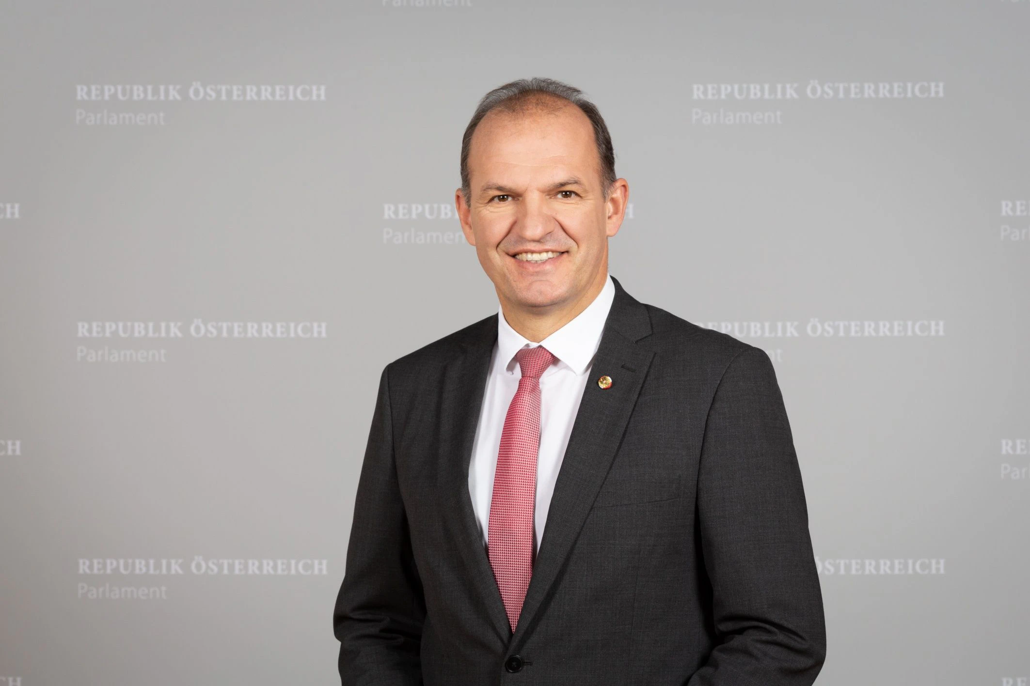 Bürgermeister und Bundesrat Otto Auer.