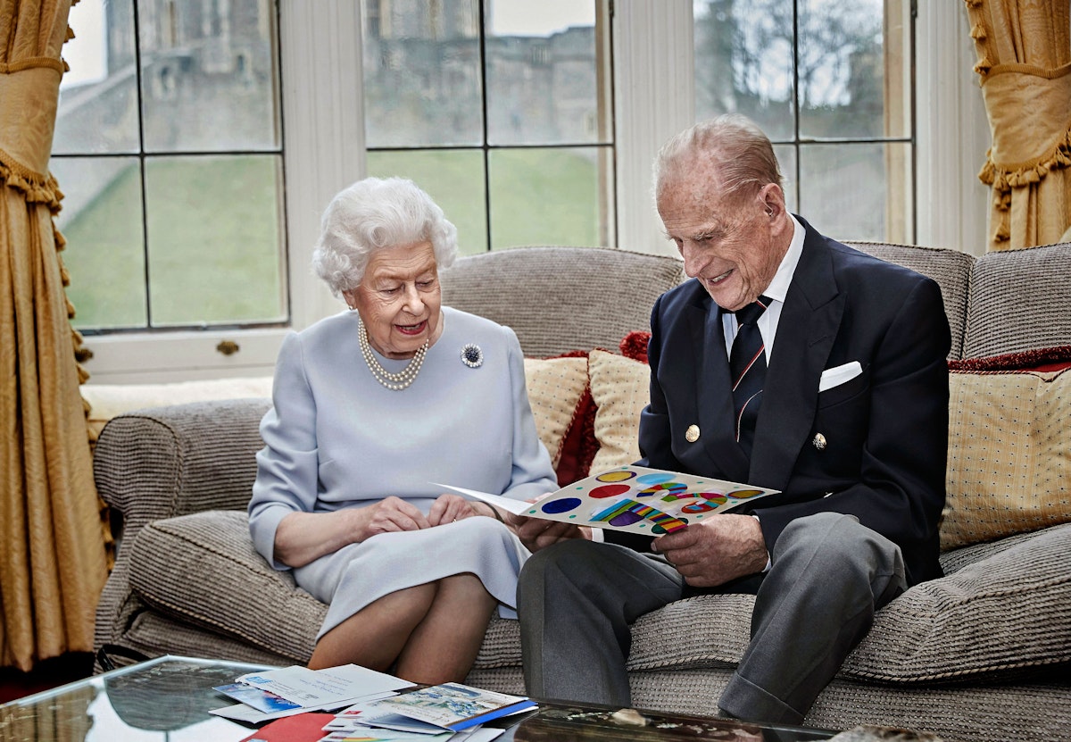 Queen Elizabeth II., Prinz Philip