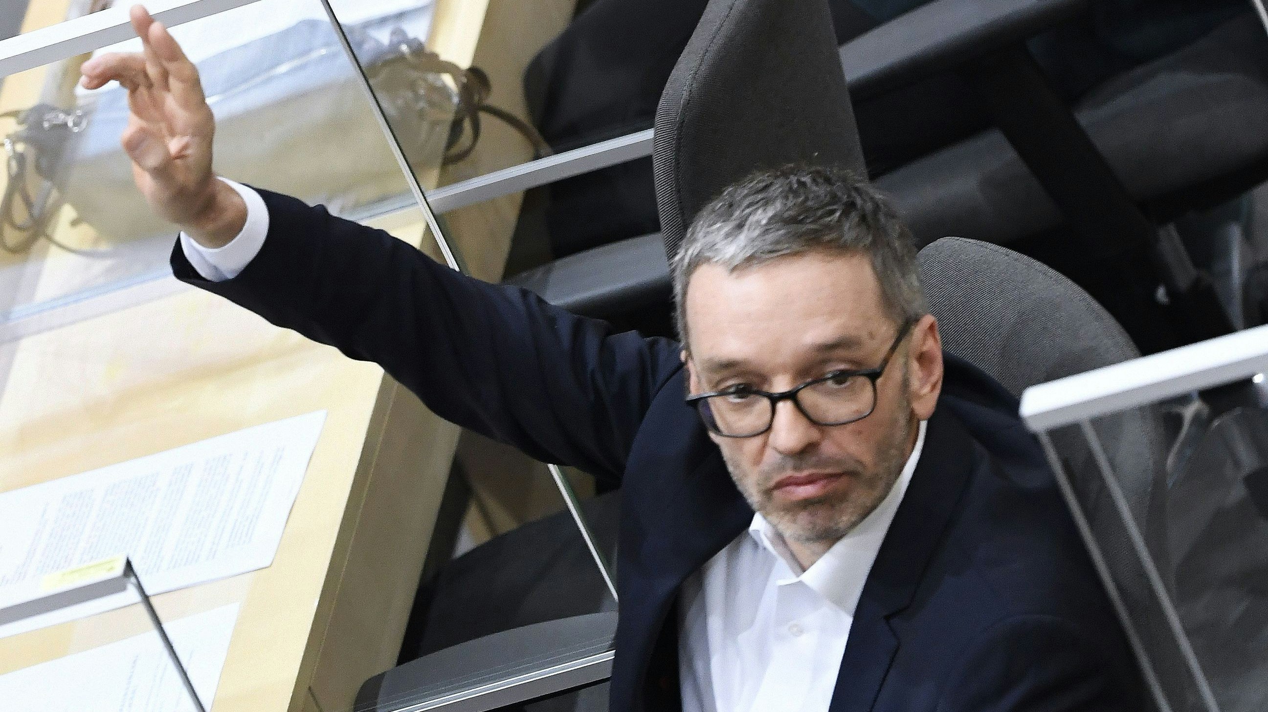 Tobte über die angedachte Maskenpflicht: FPÖ-Klubchef Herbert Kickl.