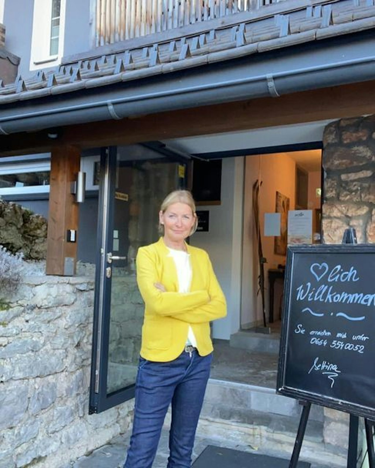 Heute.at - Es reicht! – Hotel-Rebellin sperrt trotz Verbot auf