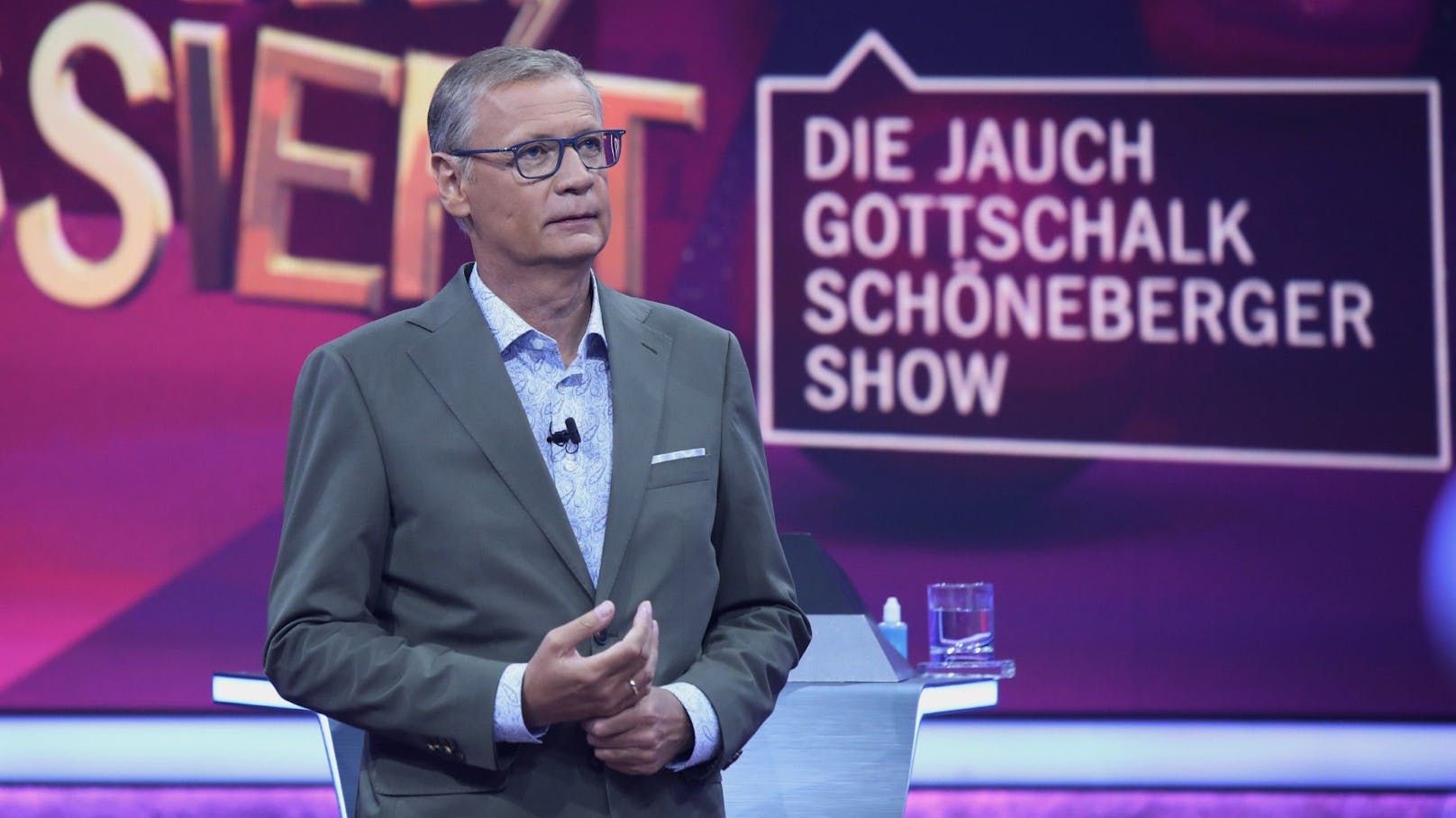Trotz seiner überstandenen Corona-Erkrankung durfte RTL-Moderator <strong>Günther Jauch</strong> am Wochenende noch nicht ins TV-Studio zurückkehren.<br>