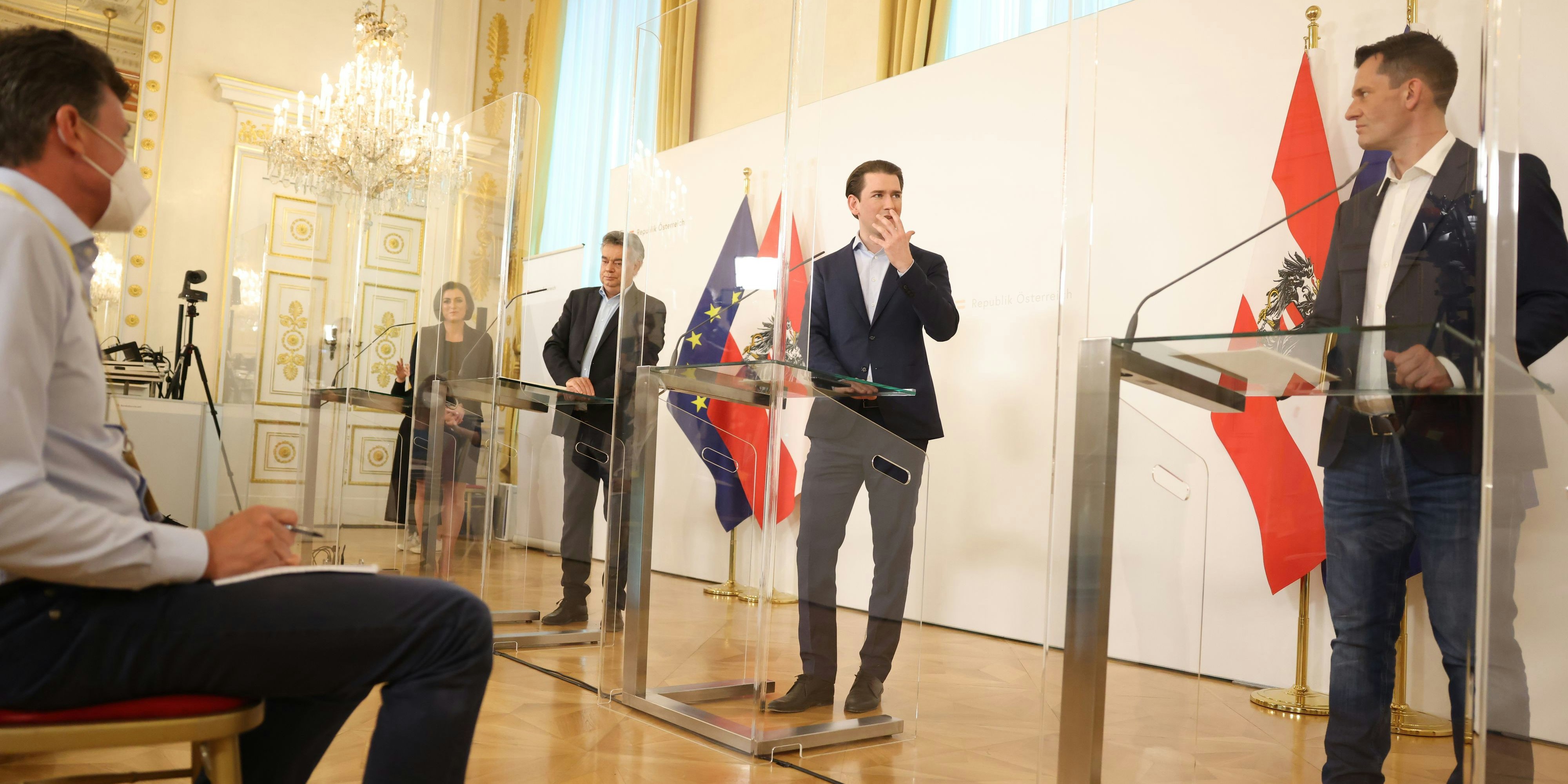 "Im Vergleich zu den bisherigen Verordnungen sind wir sehr früh dran": Mückstein, Kurz, Kogler und Köstinger (von rechts)