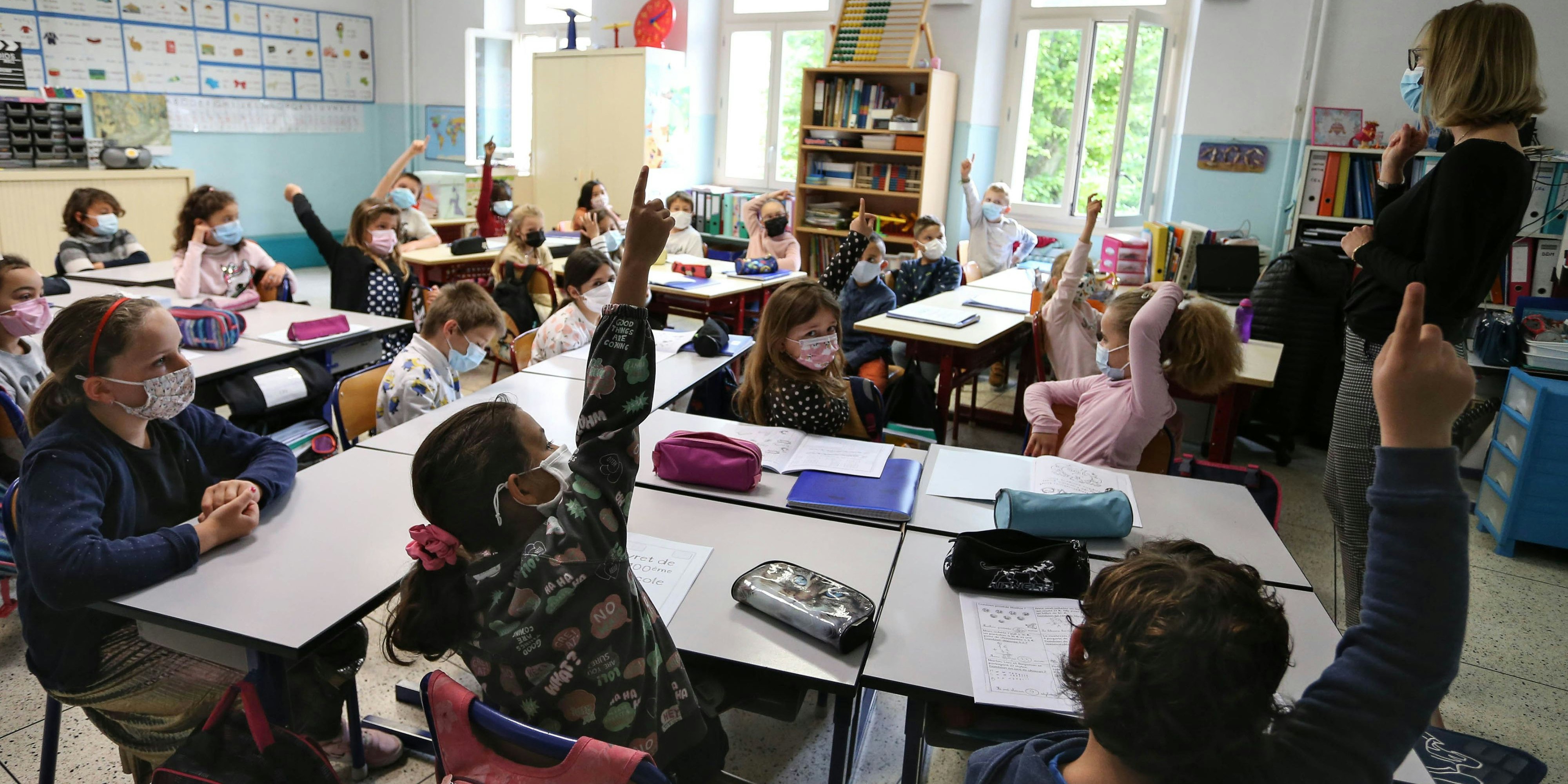 In den Schulen wird es wieder volle Klassen geben. Symbolbild.