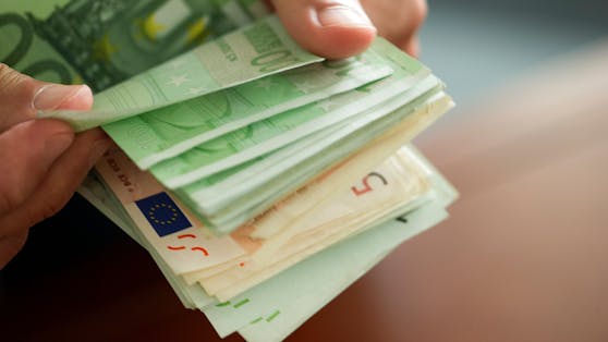 Einer Umfrage der EZB zufolge sind Österreicher Fans des Bargelds.