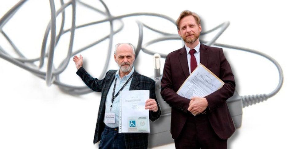 Anwalt G. Forsthuber vertritt den verärgerten Kunden Horst E. (l.)