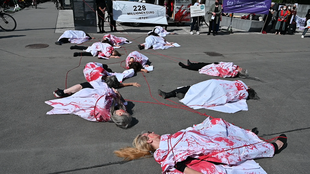 Protest-Aktion gegen Femizide und Frauengewalt.