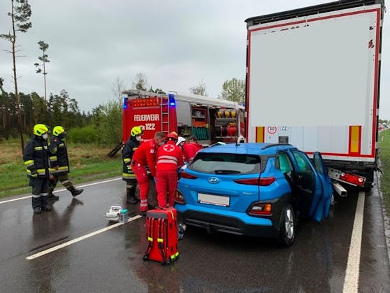 Rettung, Feuerwehr und Polizei waren im Einsatz.