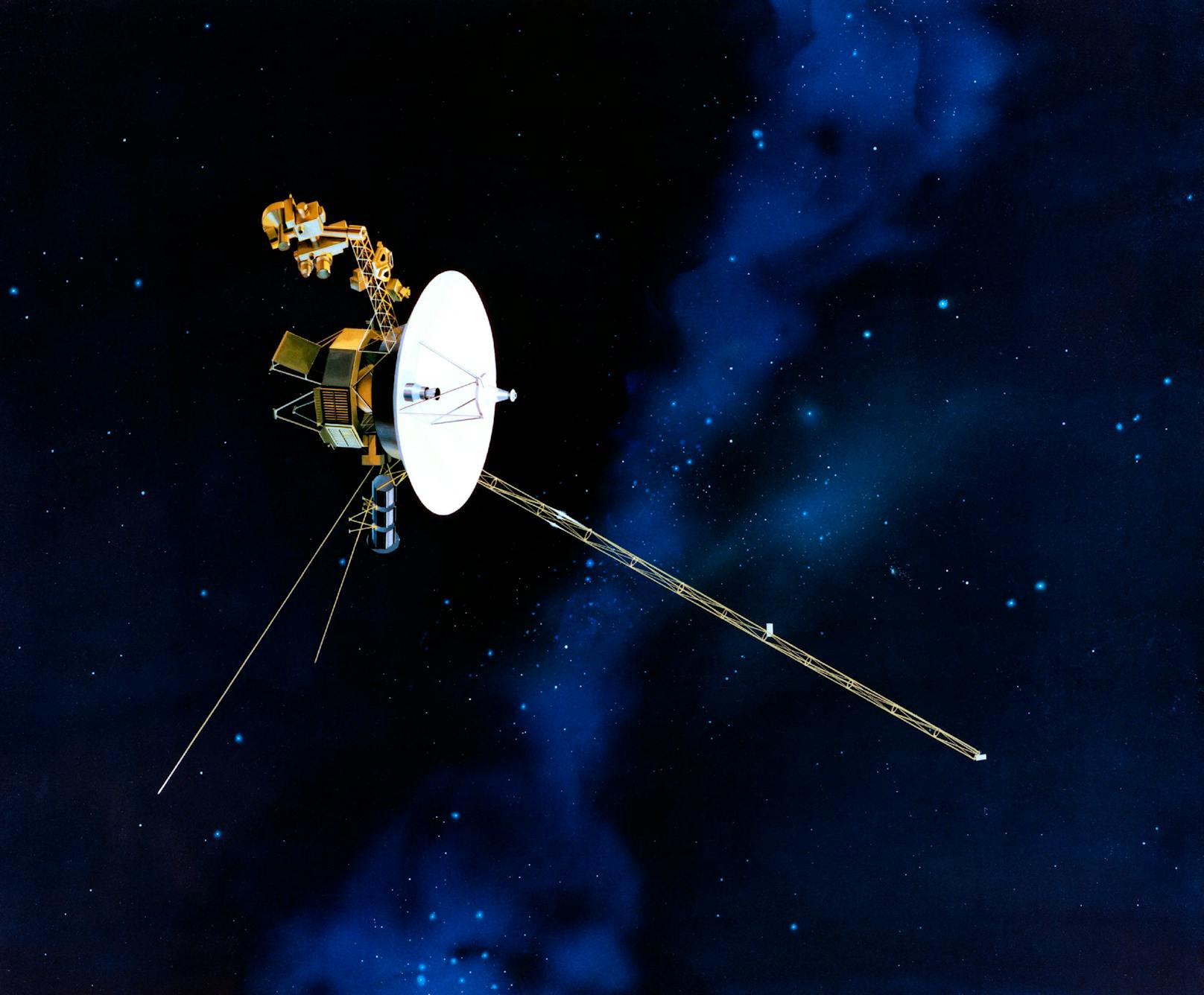 Die Raumsonde Voyager 1 und ihre Schwesternsonde Voyager 2 wurden 1977 gestartet und liefern mittlerweile Einblicke in die Tiefen des Weltalls außerhalb unseres Sonnensystems.