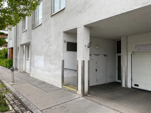 Am Mittwoch (12. Mai 2021) wurde eine Frauenleiche in Wien-Simmering entdeckt.