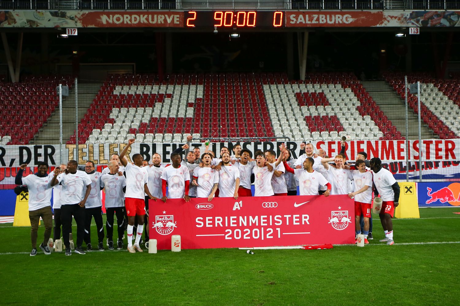 Salzburg feiert den achten Titel in Folge. 