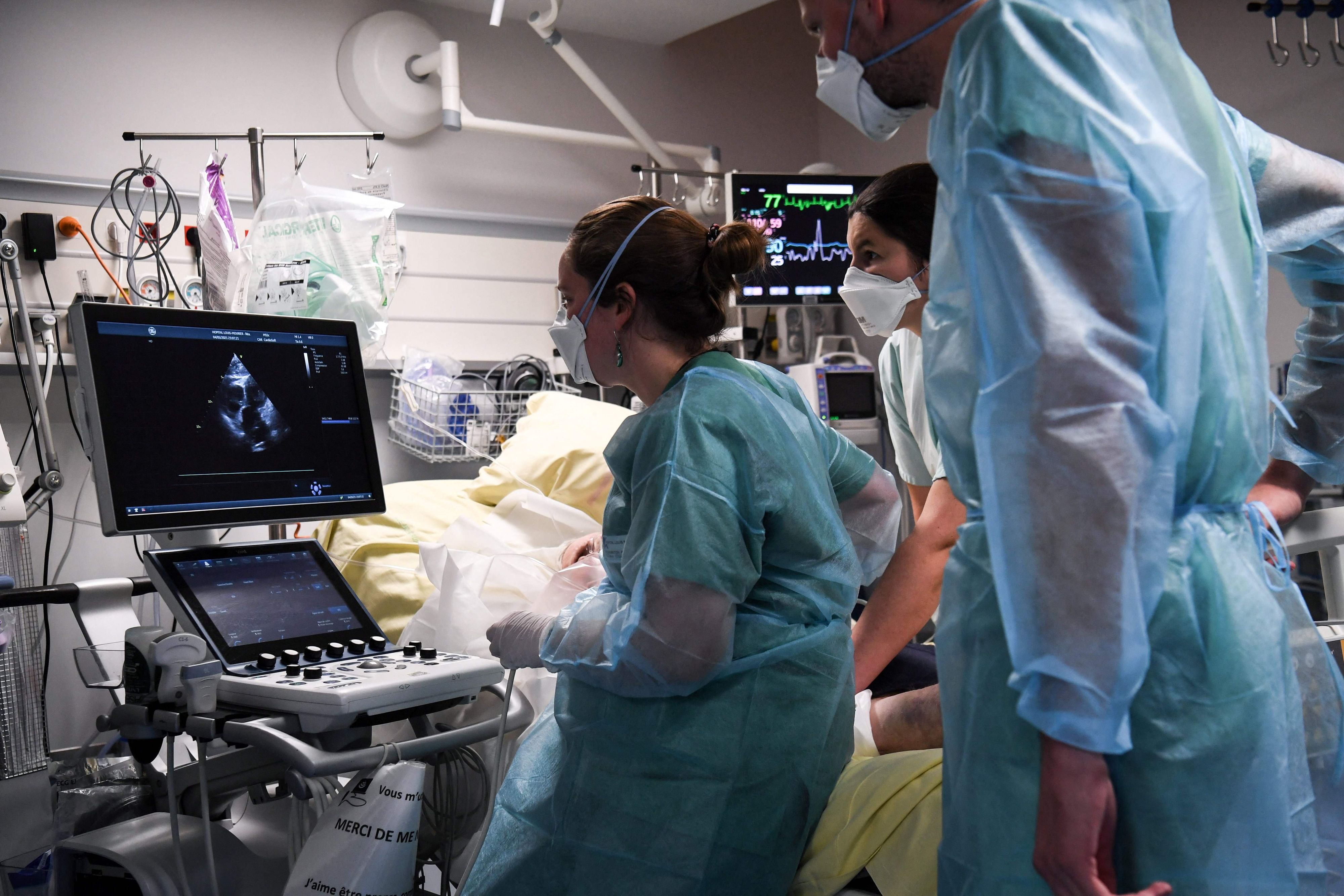 Corona-Patient auf der Intensivstation eines Spitals.
