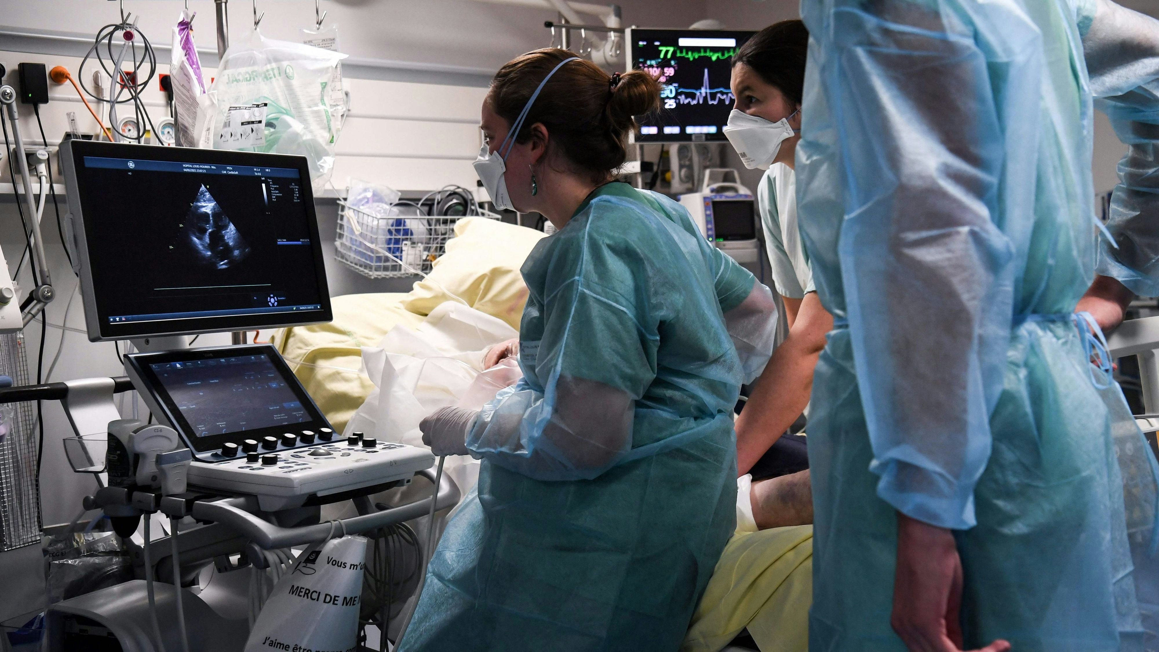 Corona-Patient auf der Intensivstation eines Spitals.