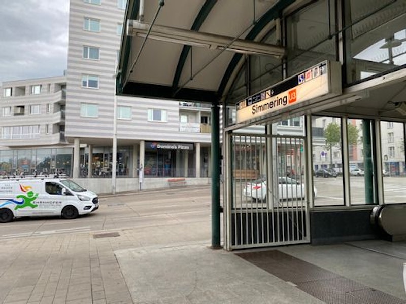 Die U-Bahn-Station ist nicht weit entfernt.&nbsp;