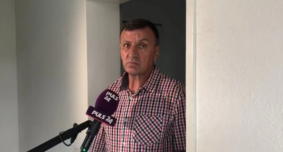 Der Nachbar der Familie, Herr Ibrahim glaubt nicht an einen Mord.