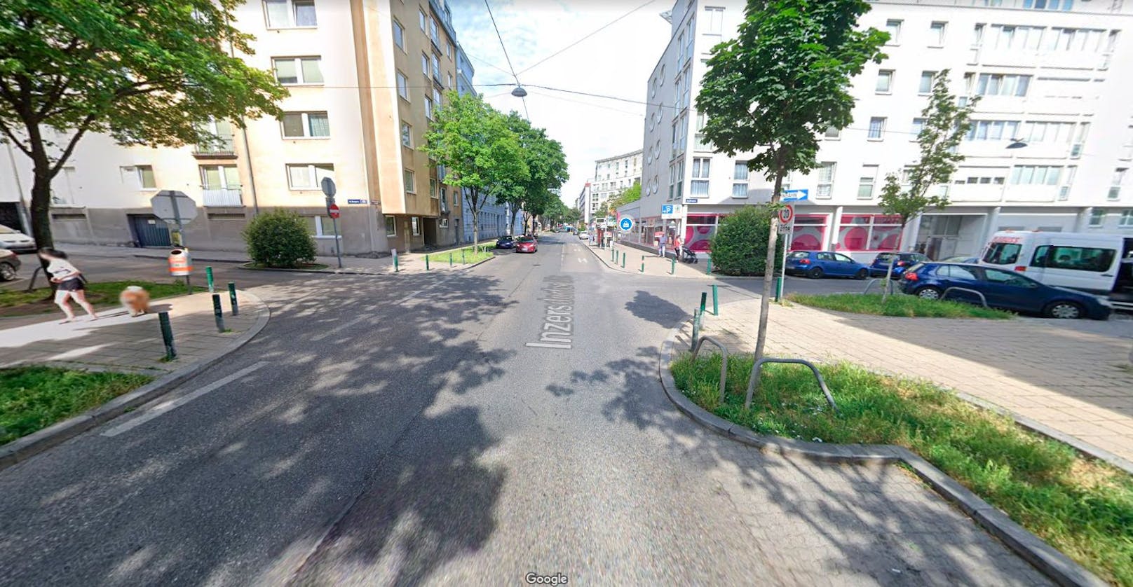 Blick auf die Kreuzung Inzersdorfer Straße / Herzgasse in Wien-Favoriten.