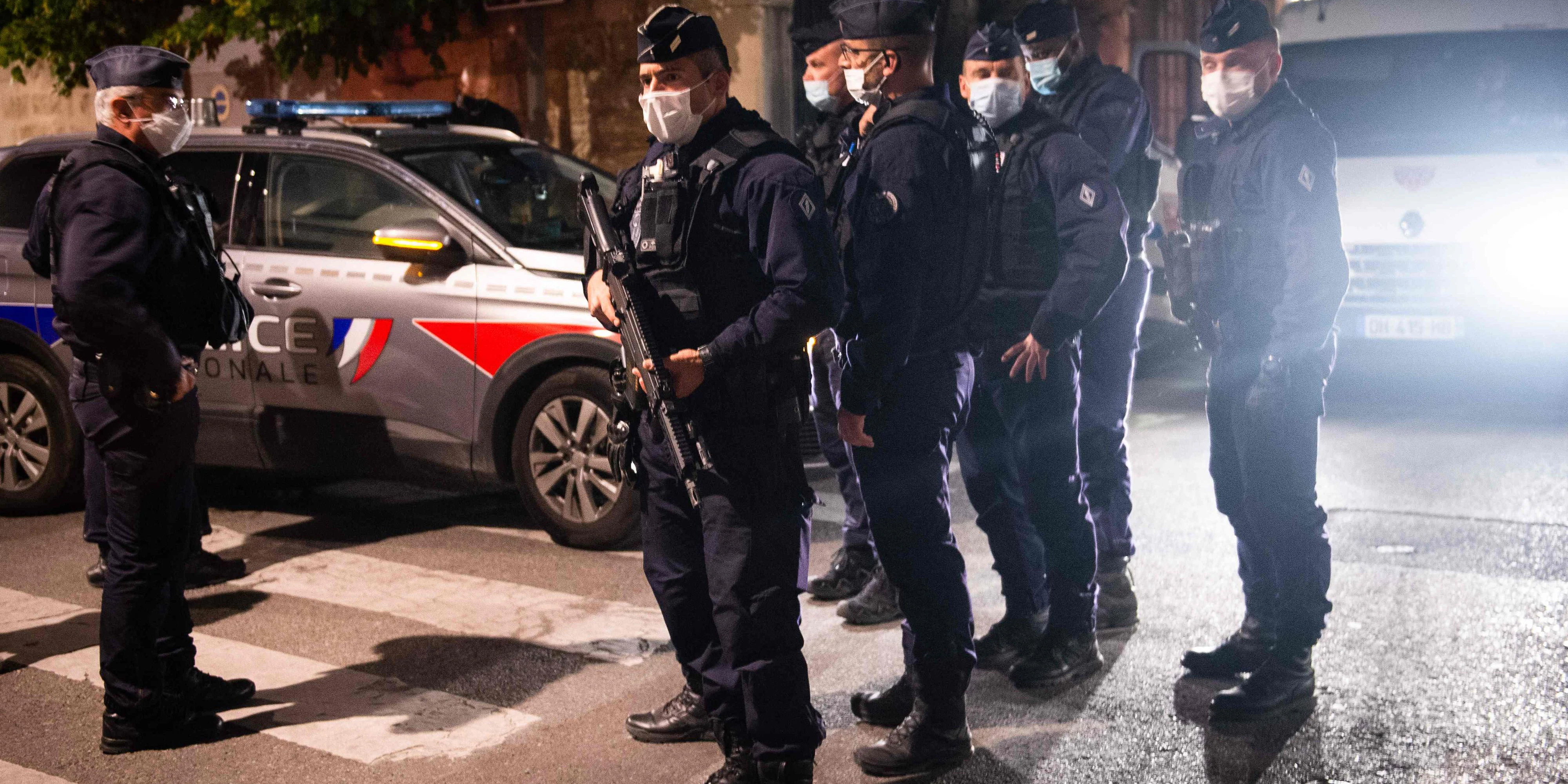 Die Ermittlungen der Polizei laufen.