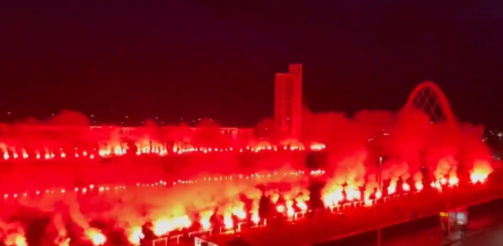 Die Rangers-Fans feiern den Meistertitel. 