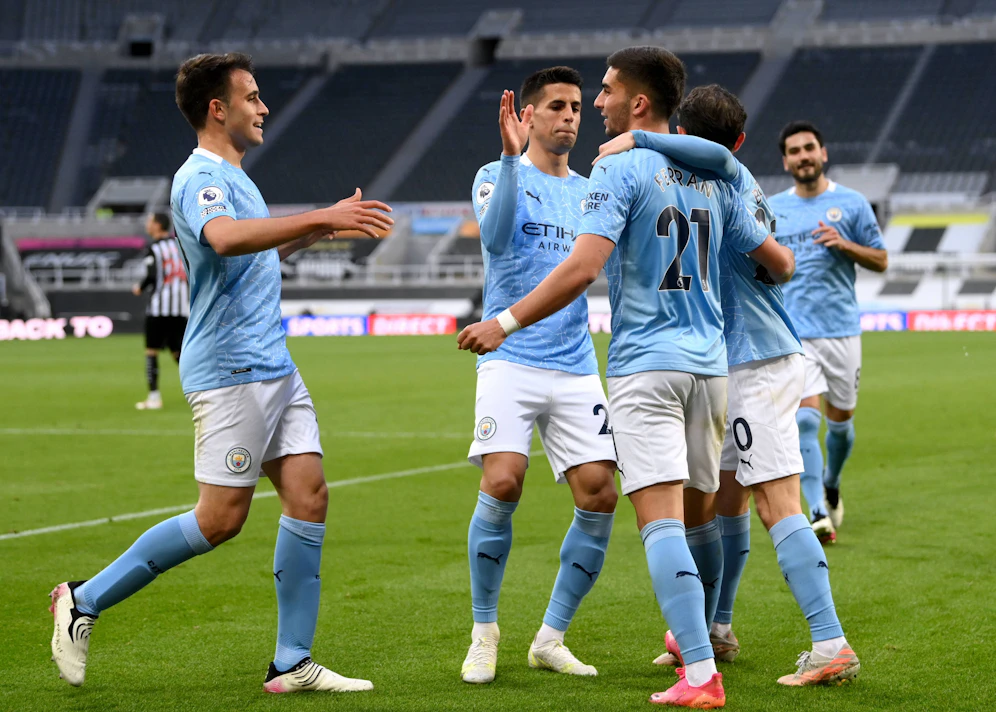 Manchester City hat auch das erste Spiel als englischer Meister gewonnen. 