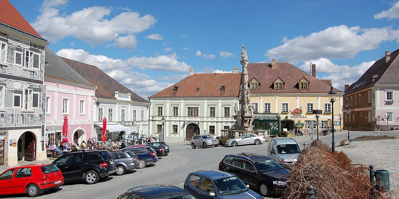 Der Rathausplatz in Weitra.