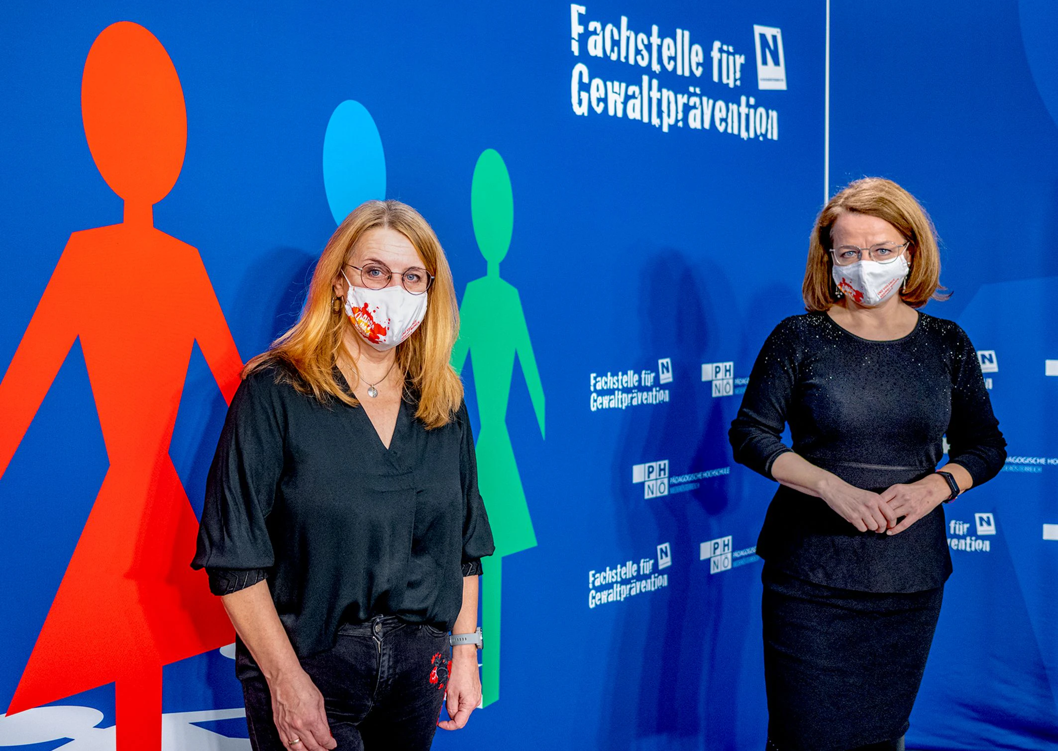 Landesrätin Christiane Teschl-Hofmeister (r.) und Landesrätin Ulrike Königsberger-Ludwig