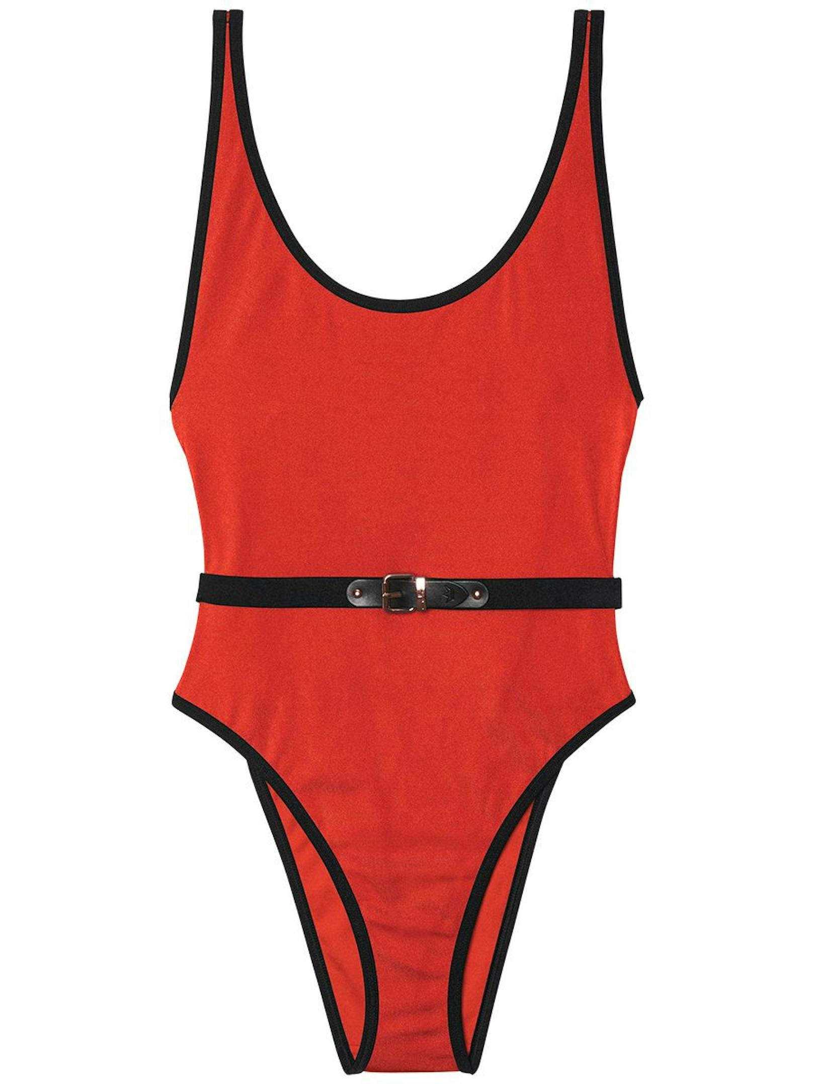 "Buckle Beach"-Badeanzug in Rot um 89 Euro.