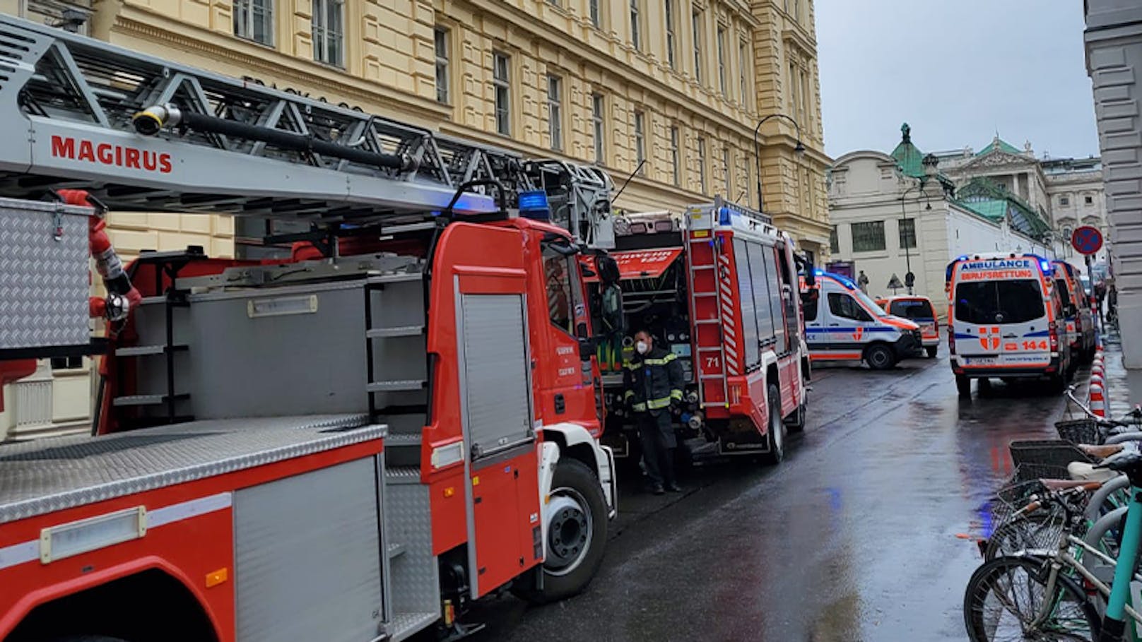 Rettungseinsatz in der Wiener City
