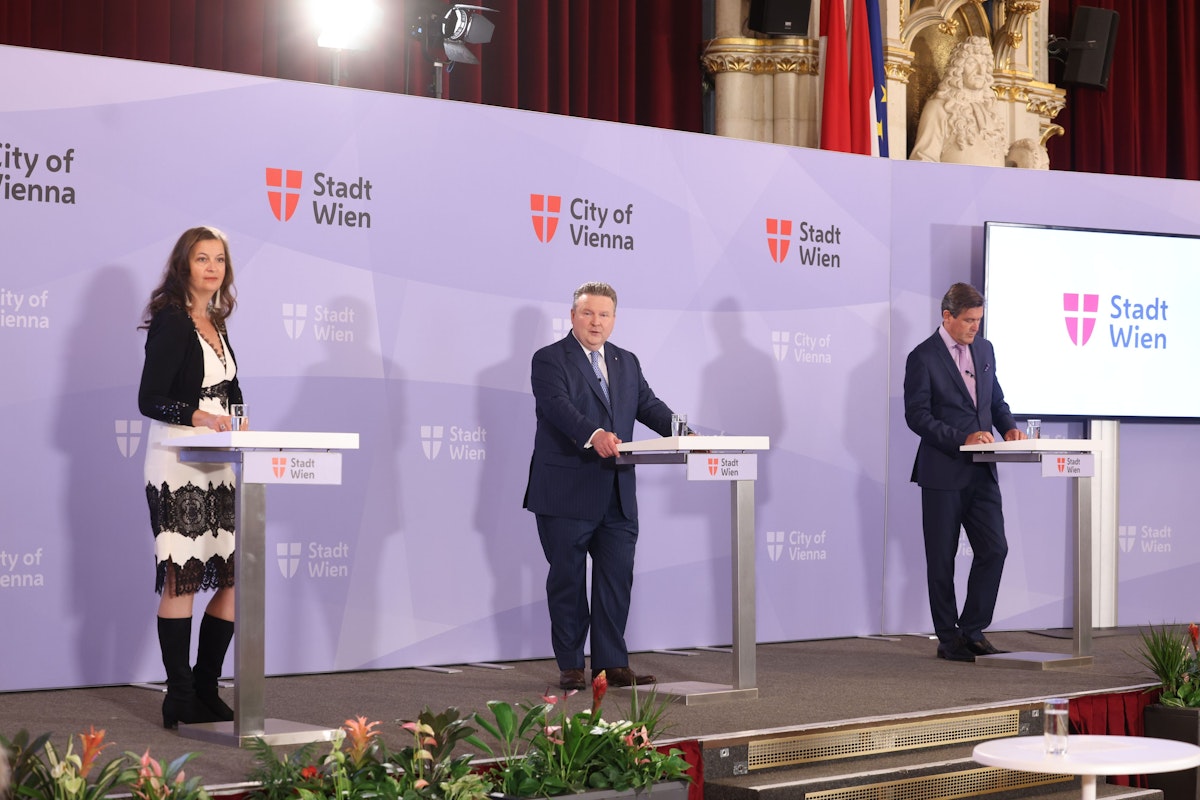 Stadträtin Ulli Sima, Bürgermeister Michael Ludwig und Stadtrat Peter Hanke präsentierten Projekt.
