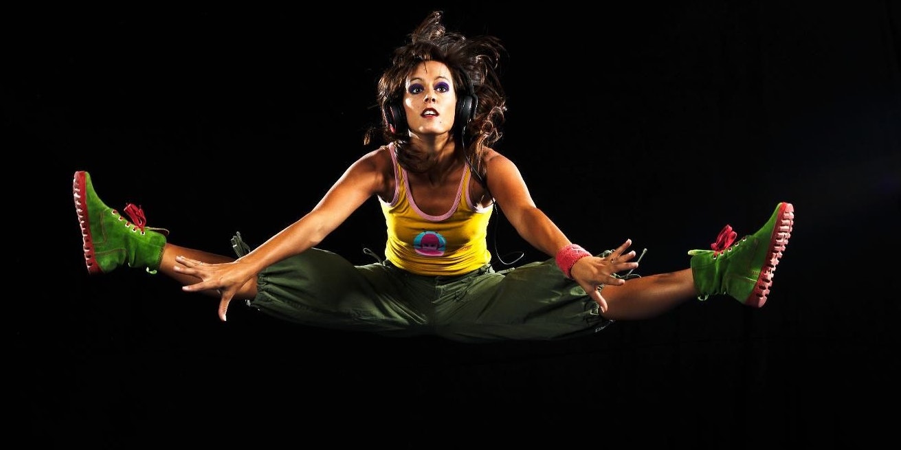 Stuntfrau Nora Summer (40) hat ein Buch über ihre Erlebnisse geschrieben.