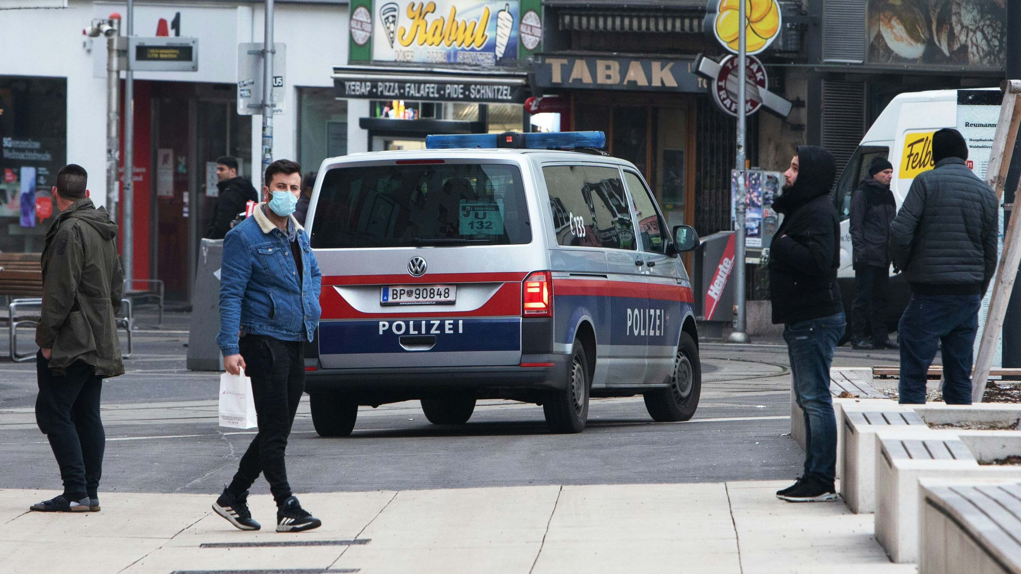 Polizei-Streife in Favoriten (Archivfoto)