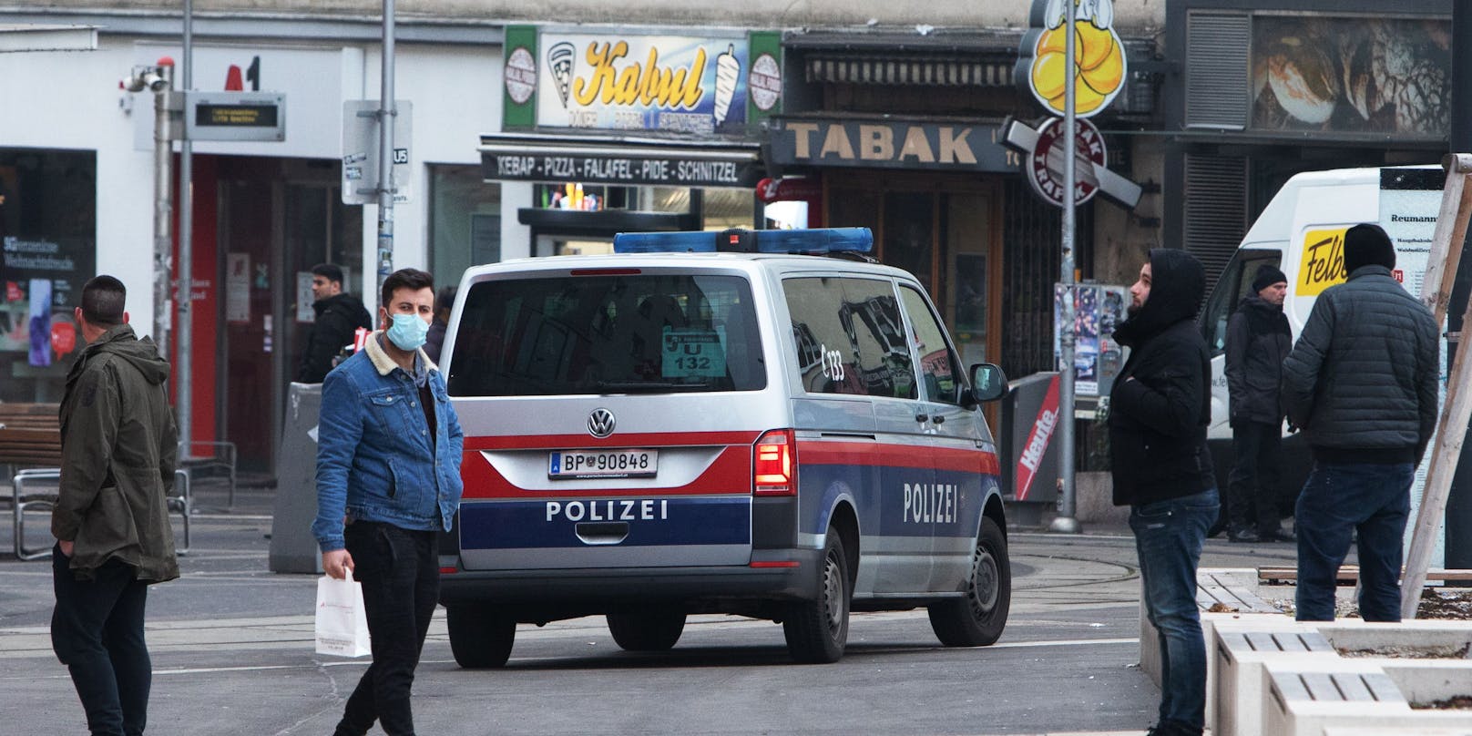Polizei-Streife in Favoriten (Archivfoto)