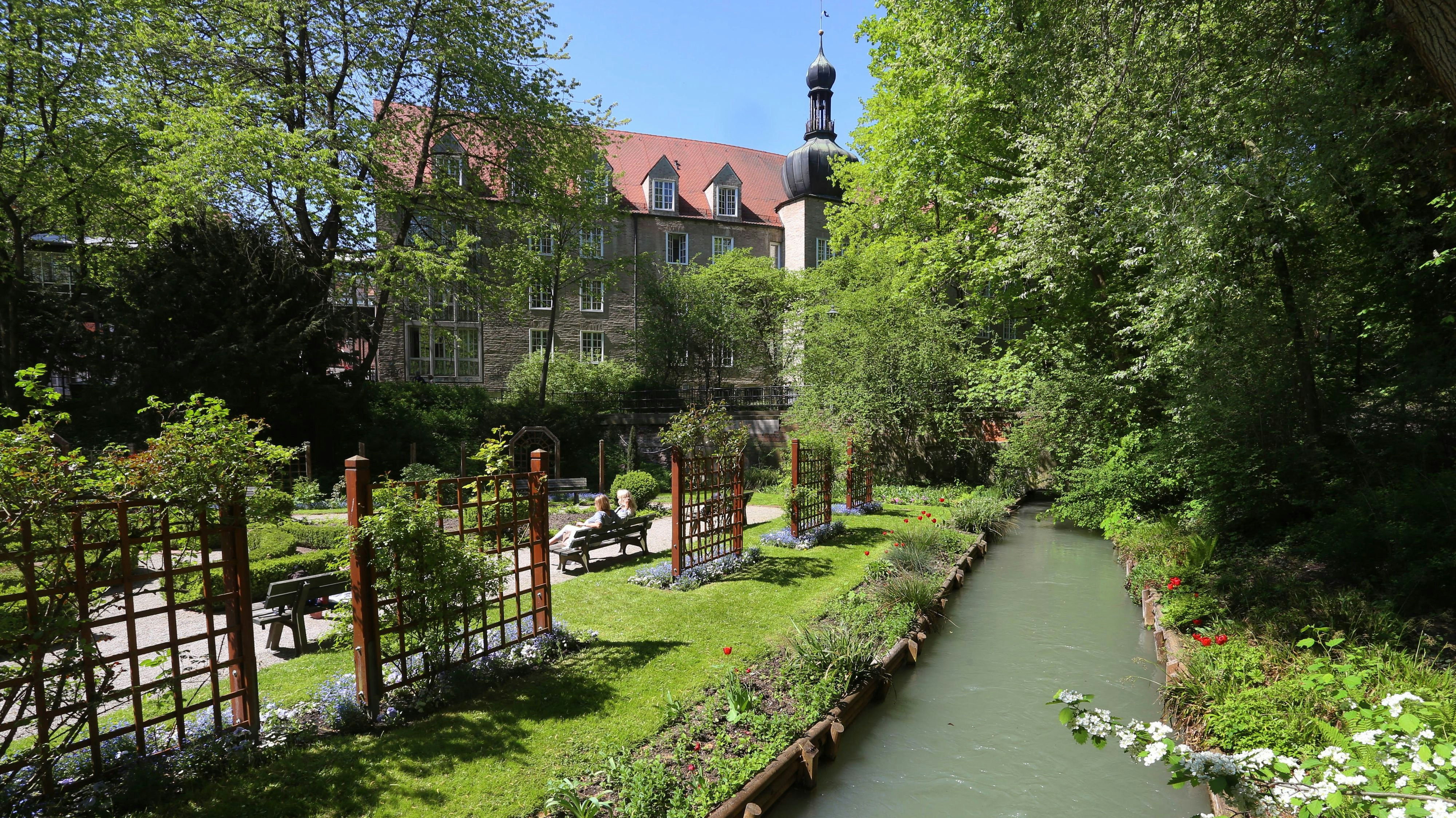 Ein Bach in Augsburg