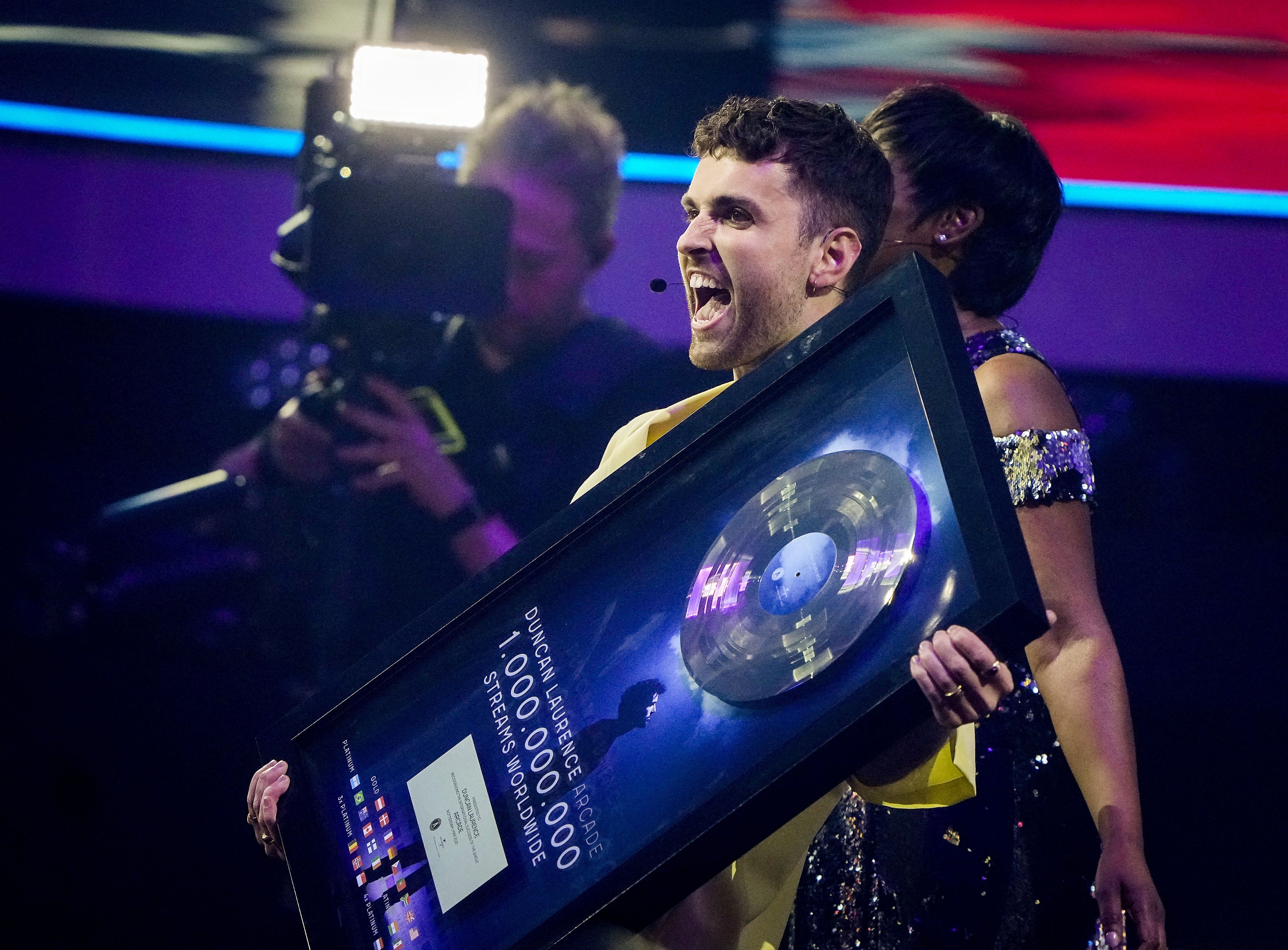 Am Dienstag trat Duncan Laurence noch auf der ESC-Bühne auf