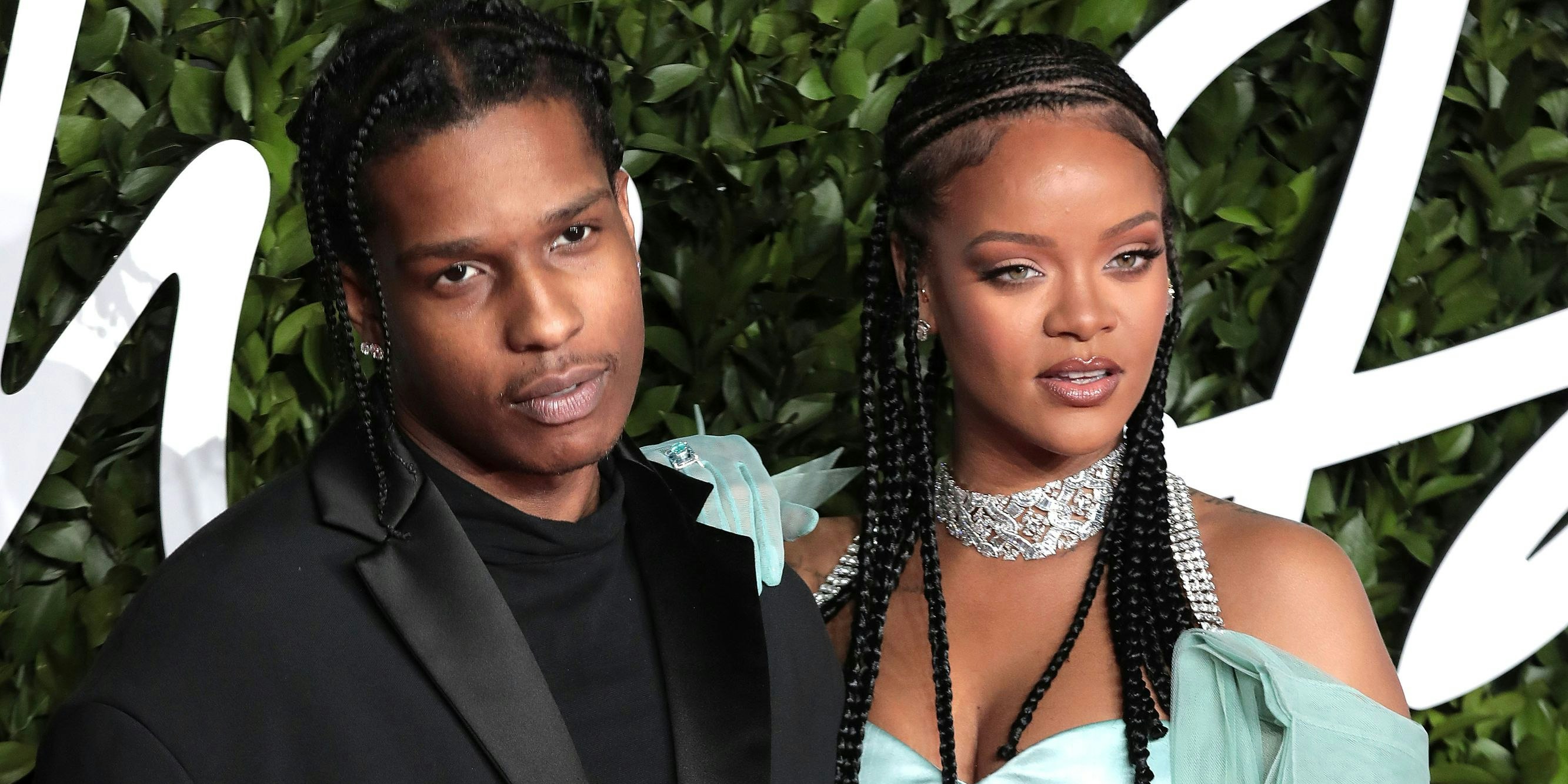 ASAP Rocky plauderte in einem Interview aus, dass er mit Popstar Rihanna zusammen ist. "Sie ist die Liebe meines Lebens", schwärmte er im Interview mit "GQ".