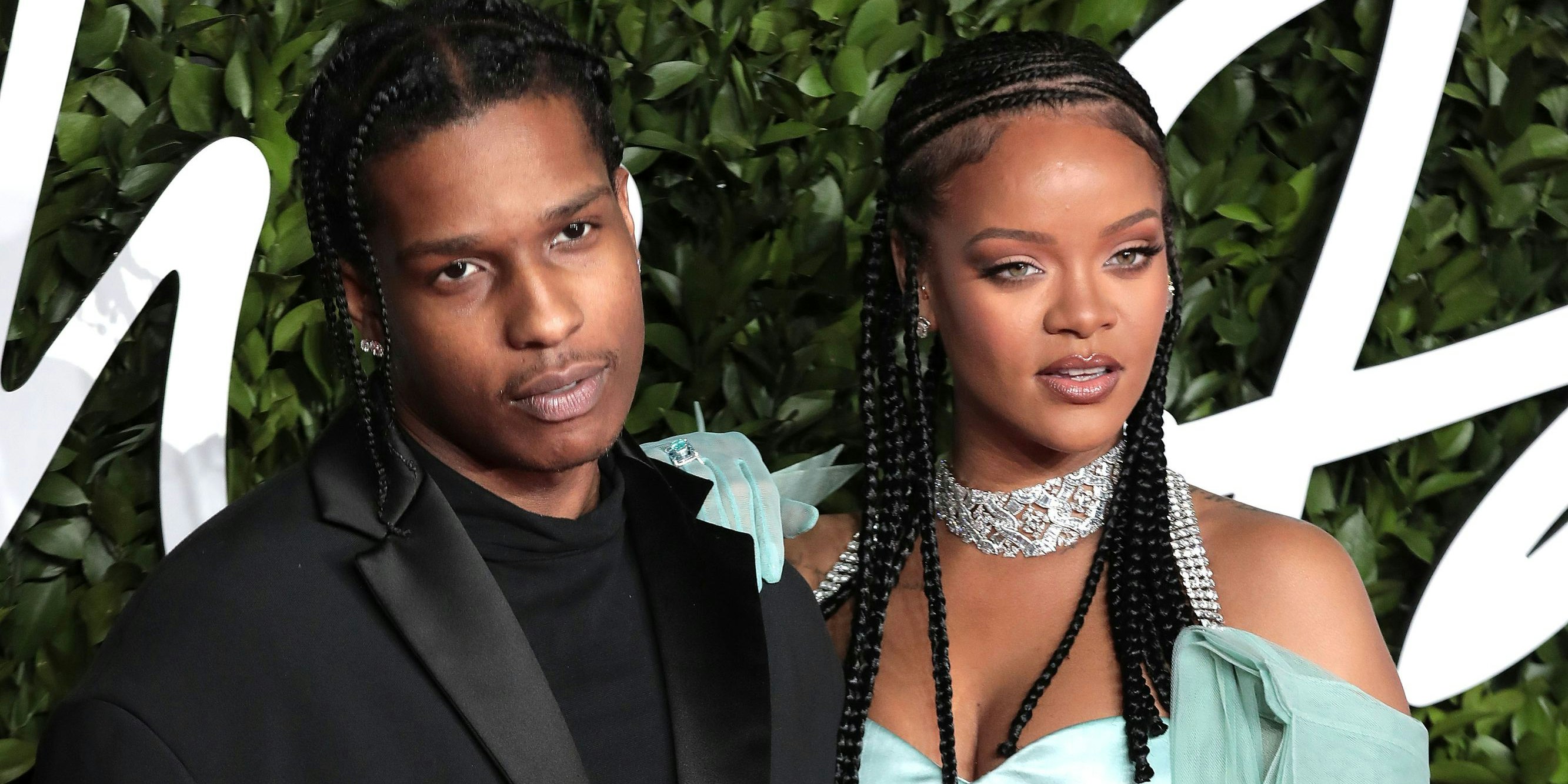 ASAP Rocky plauderte in einem Interview aus, dass er mit Popstar Rihanna zusammen ist. "Sie ist die Liebe meines Lebens", schwärmte er im Interview mit "GQ".