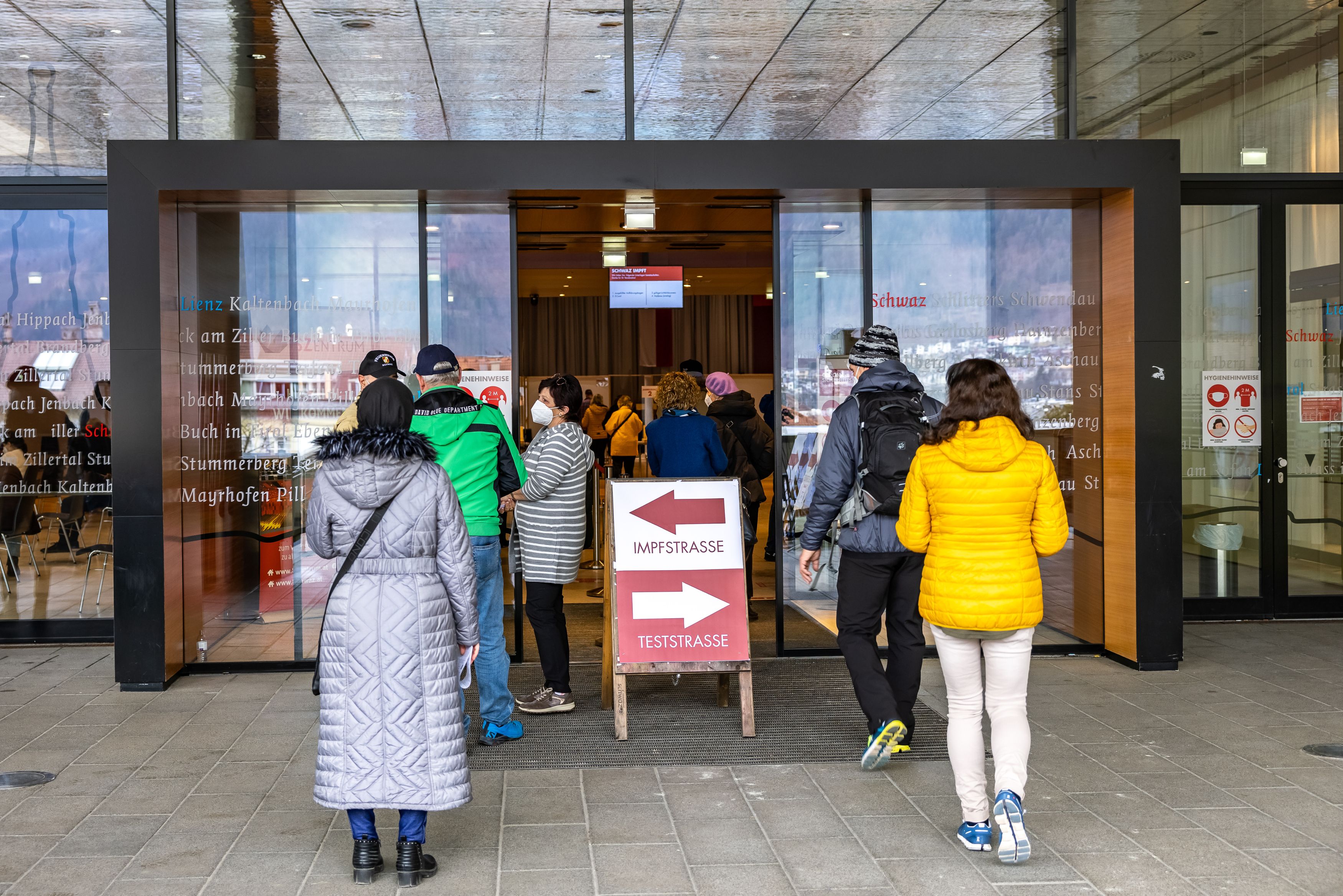 Eine Teststraße in Tirol.