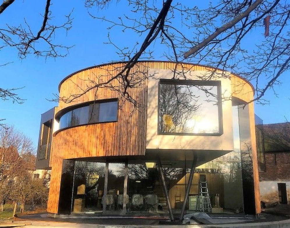 2009 in Heuchelheim an der Lahn in Hessen erbaut:&nbsp; Das Haus, das sich nach der Sonne dreht. <br>