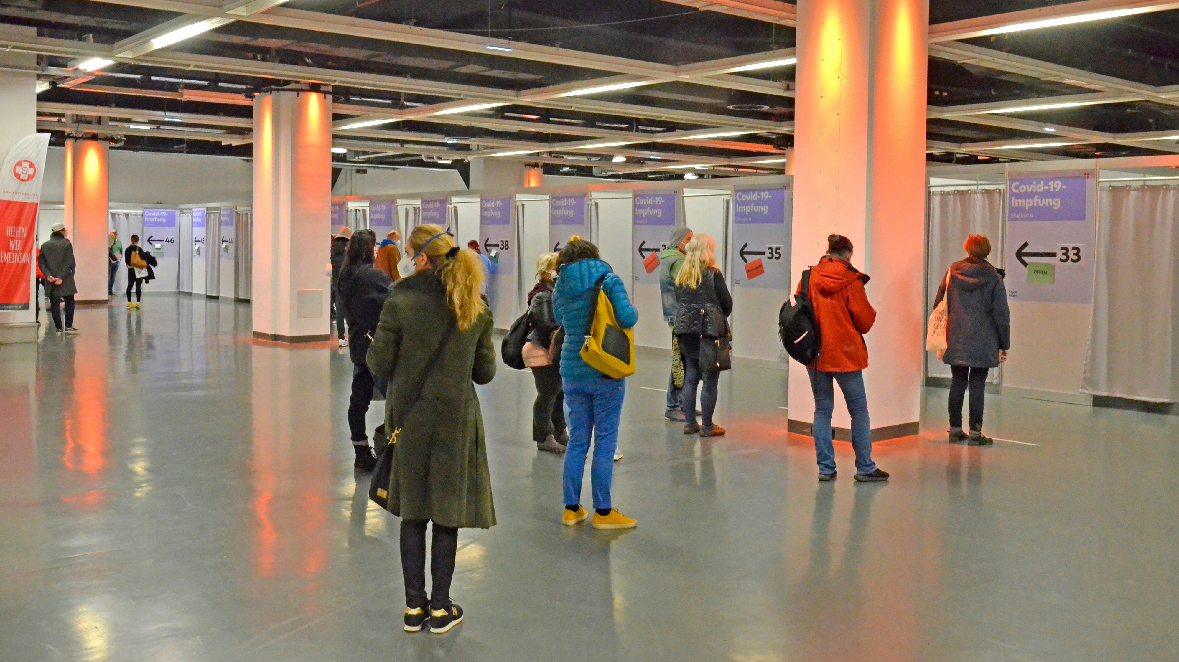 Covid-19-Impfung im Austria Center Vienna