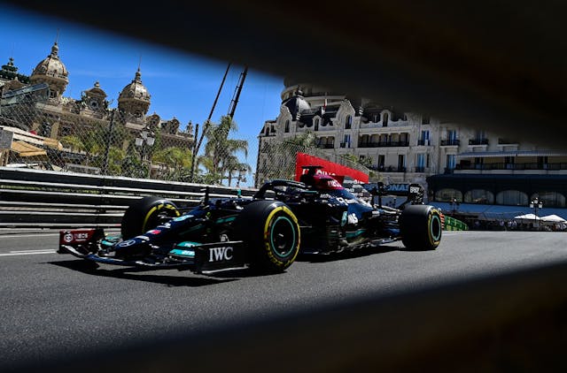 Weltmeister Hamilton Lastert Uber Den Monaco Klassiker Formel 1 Heute At