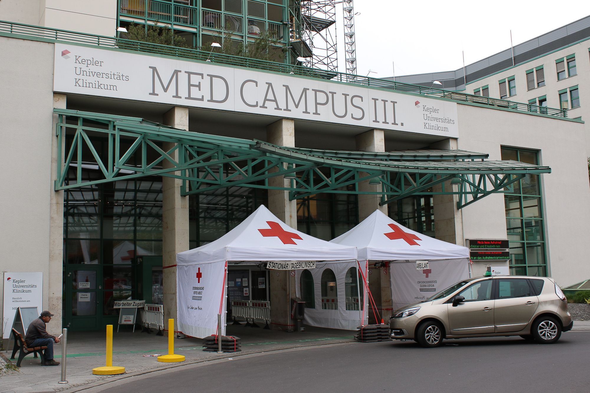 Das Kepler Universitätsklinikum in Linz: Hier erlag die Frau ihren Verletzungen.